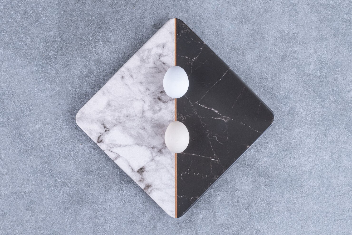 Matte floor tiles and glossy wall tiles